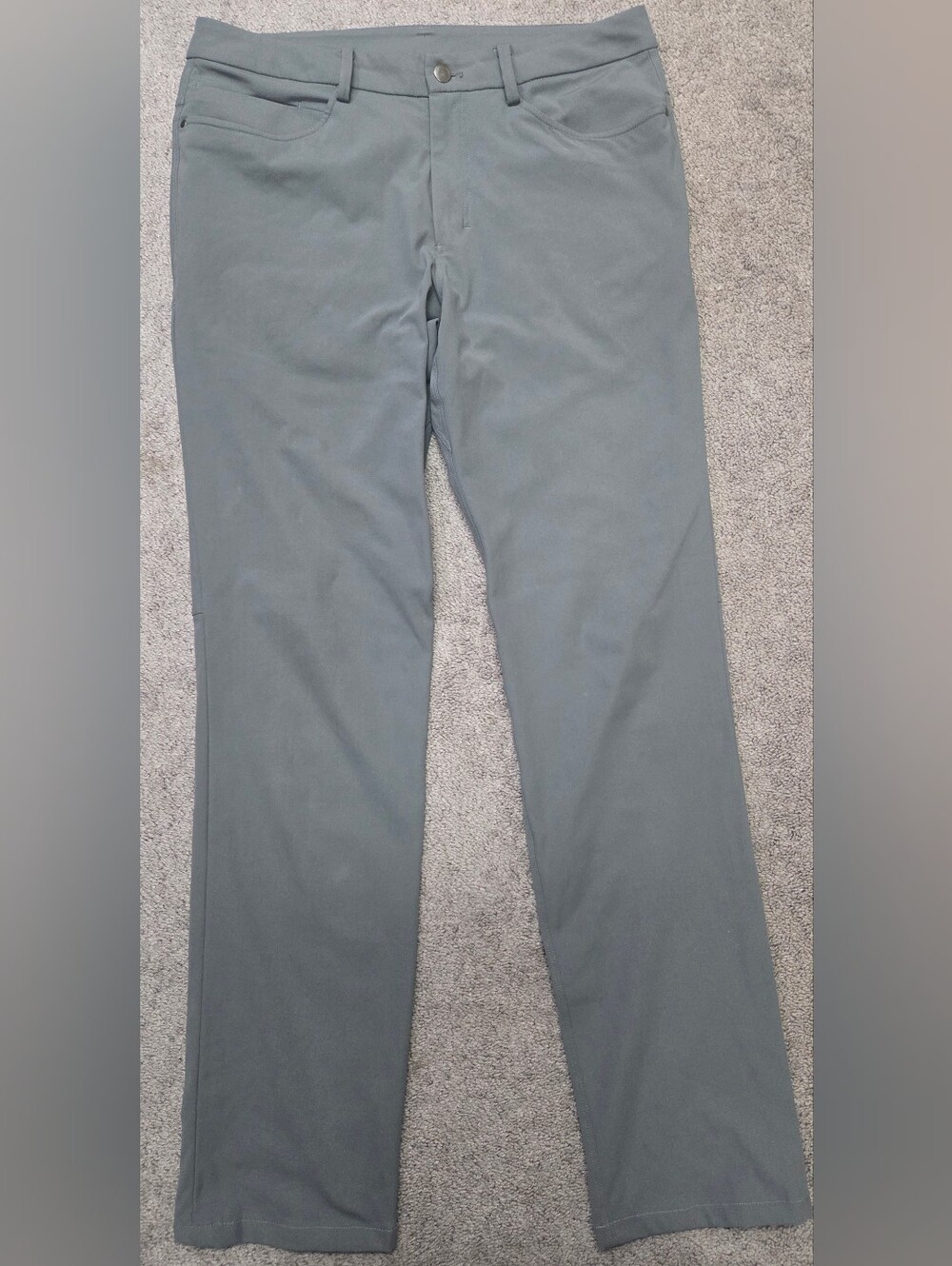 lululemon athletica Men's Slate Gray Straight-Leg Pants